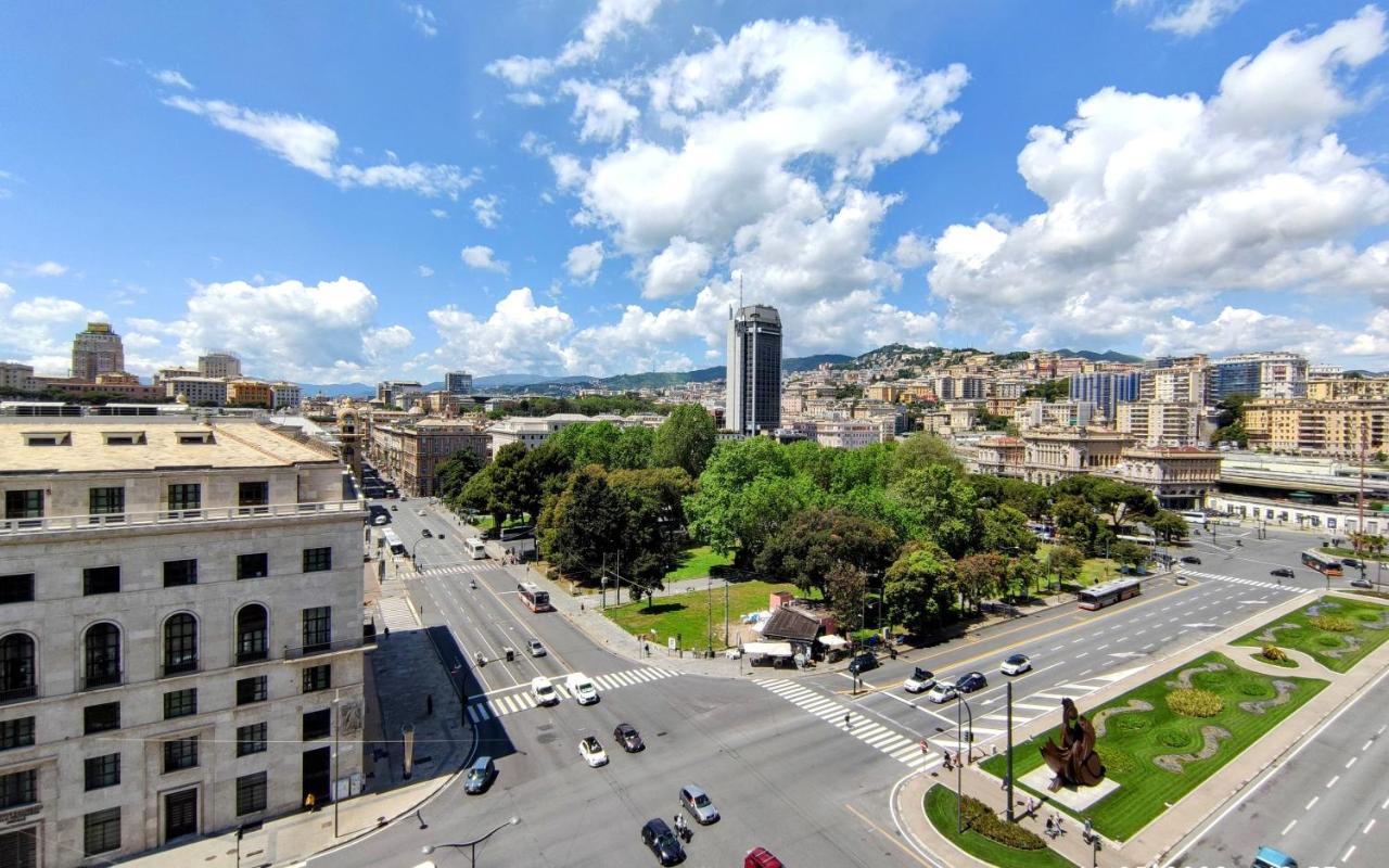 Attico Luxury Con Parcheggio E Terrazza Vista Mozzafiato Apartment Genoa Luaran gambar